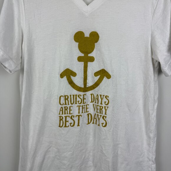 Women's Blair Lamb Design Cruise Days are the Very Best Days T-Shirt, Size M - Picture 2 of 4